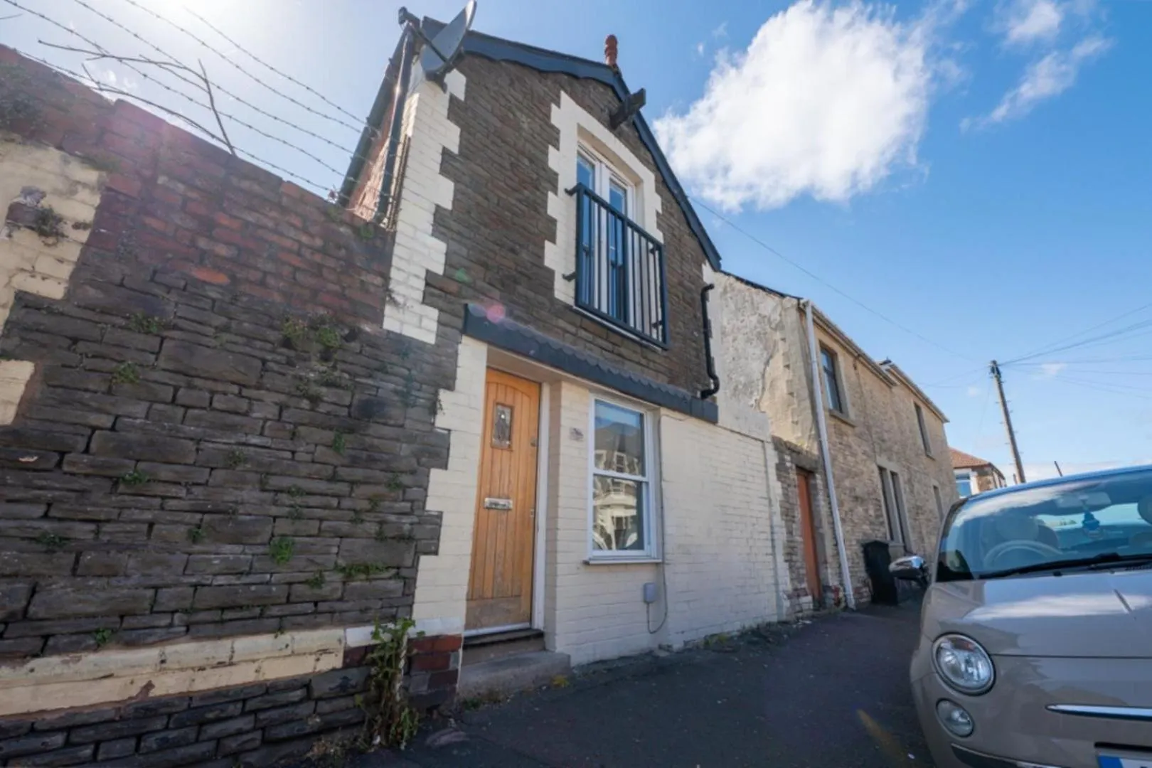 Cozy 2Br | Near City | Wifi Cardiff 0*,
